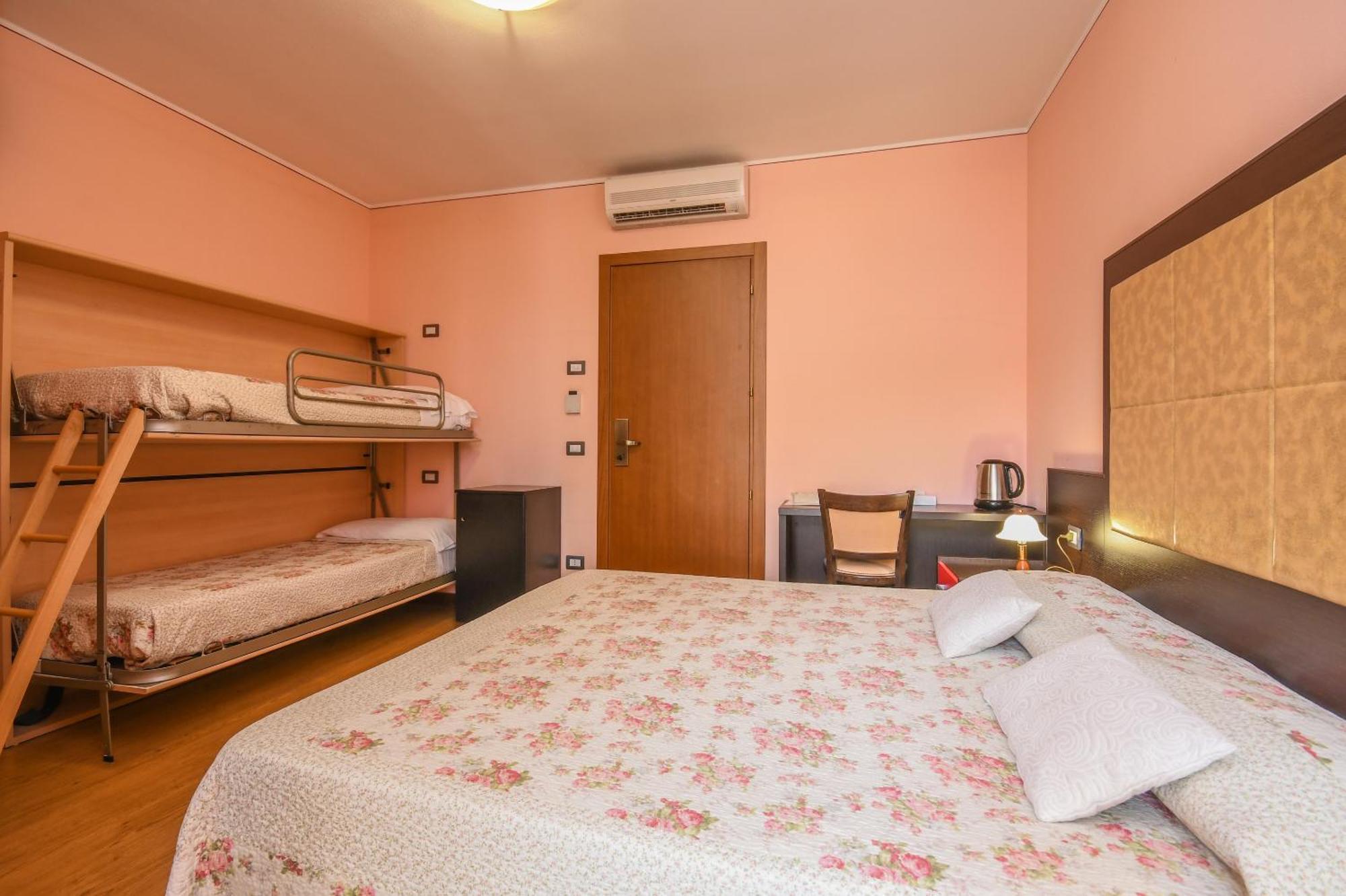 B&B America Sirmione Exterior photo