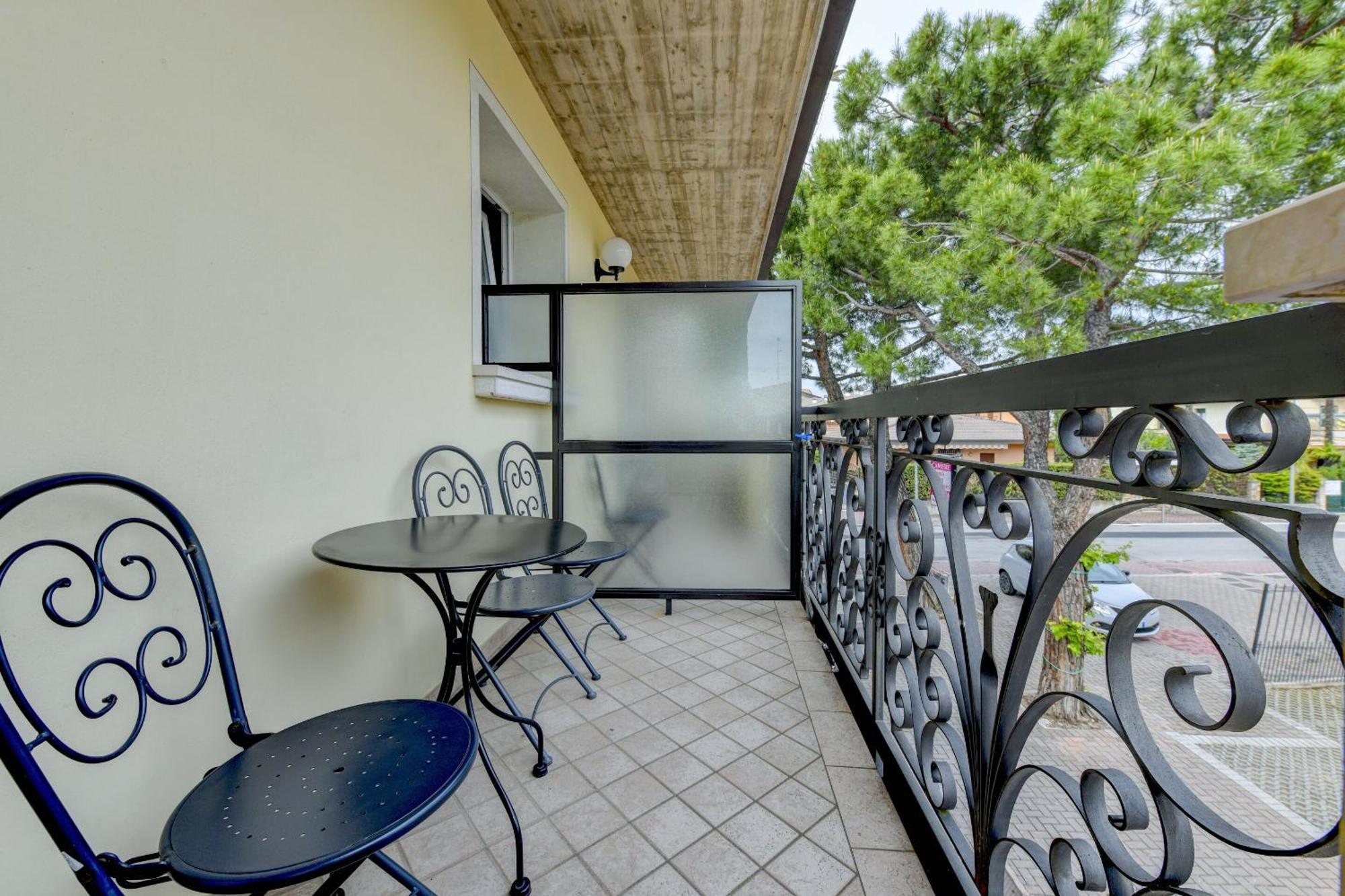 B&B America Sirmione Exterior photo