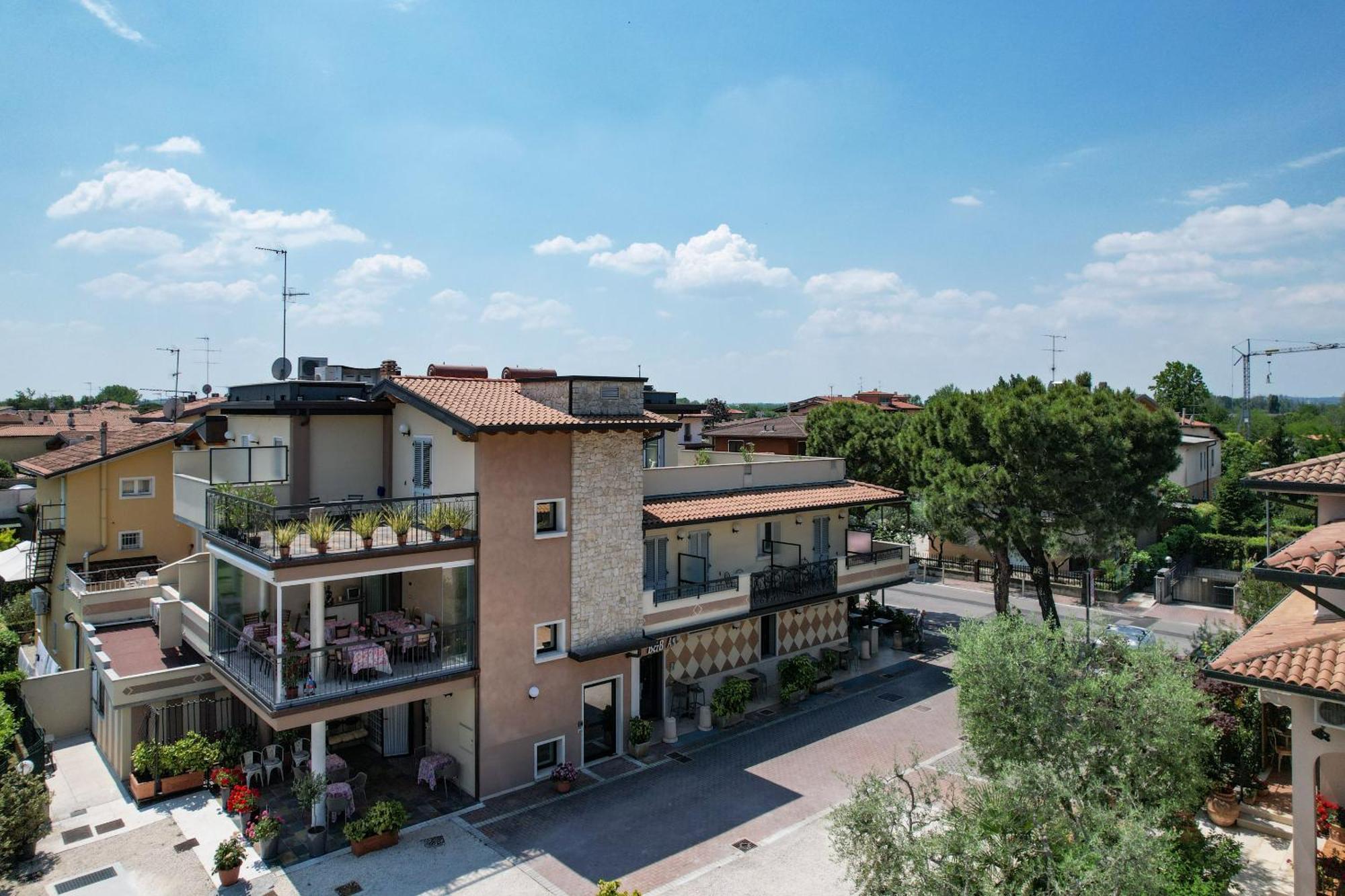B&B America Sirmione Exterior photo