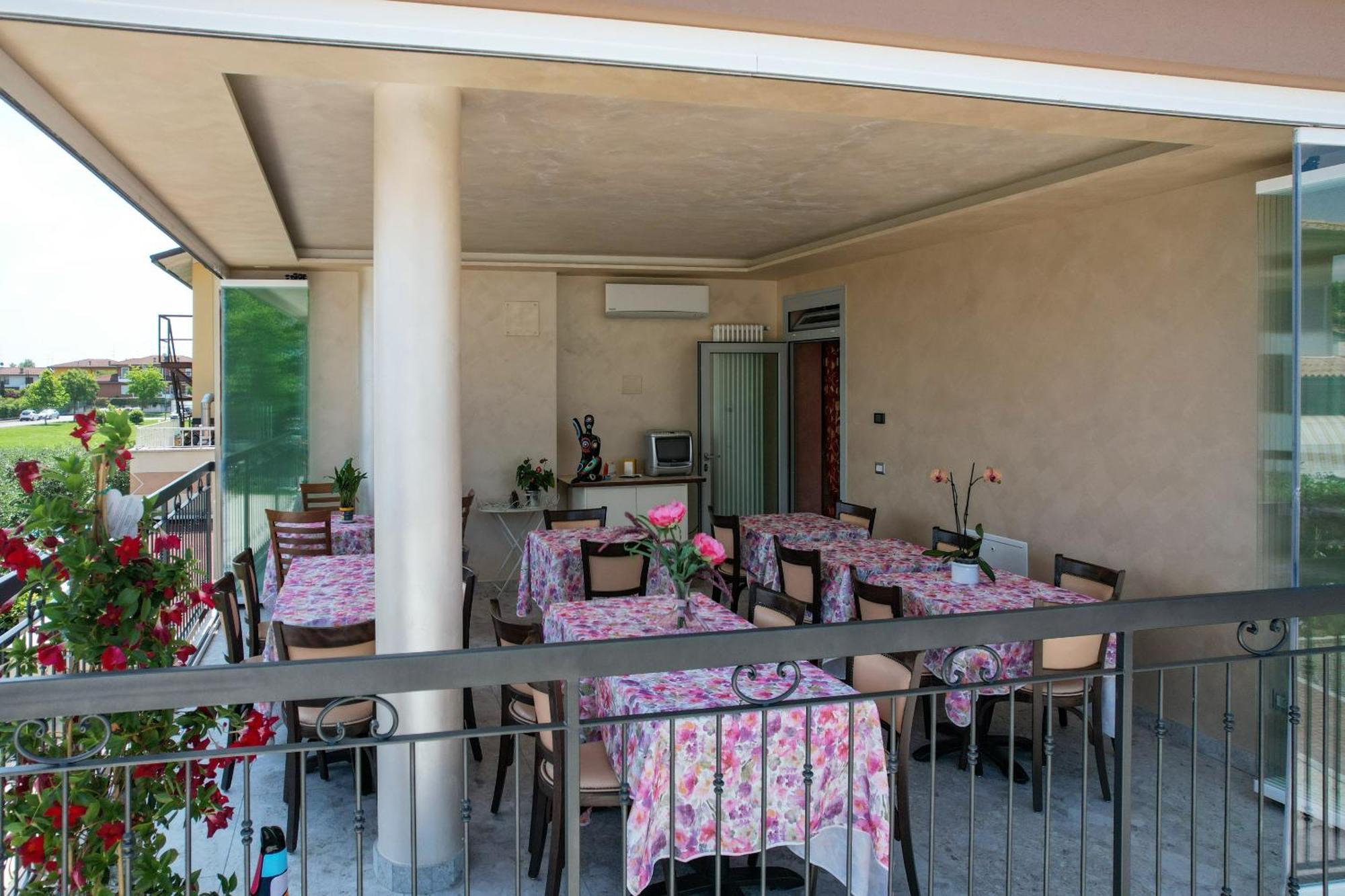B&B America Sirmione Exterior photo